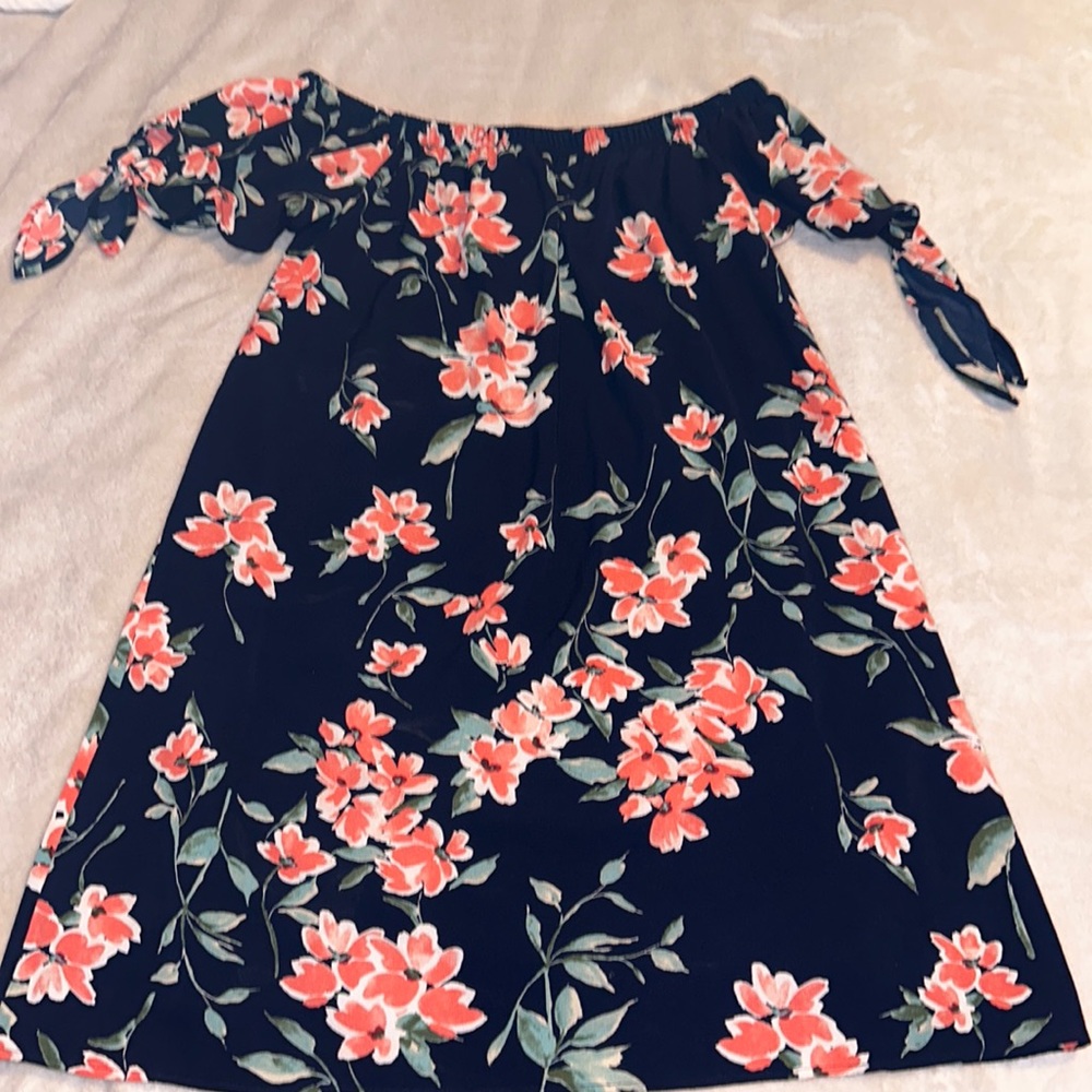 Beautiful Off The Shoulder Dress From One Heart Clothing Los Angeles Size Medium